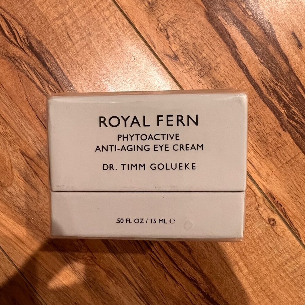 Royal Fern Anti-Aging Eye Cream by Dr Timm Golueke